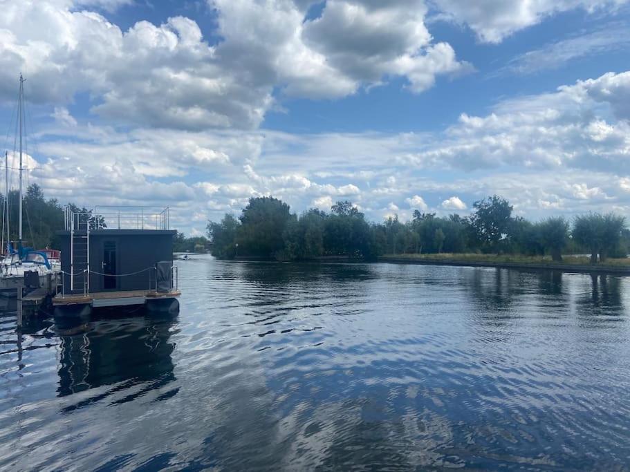 La Mare Houseboat Nederhorst den Berg Exterior foto